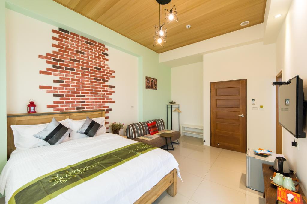Fruit B&B Jiaoxi Bagian luar foto