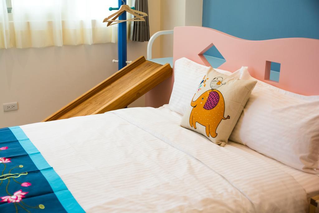 Fruit B&B Jiaoxi Bagian luar foto