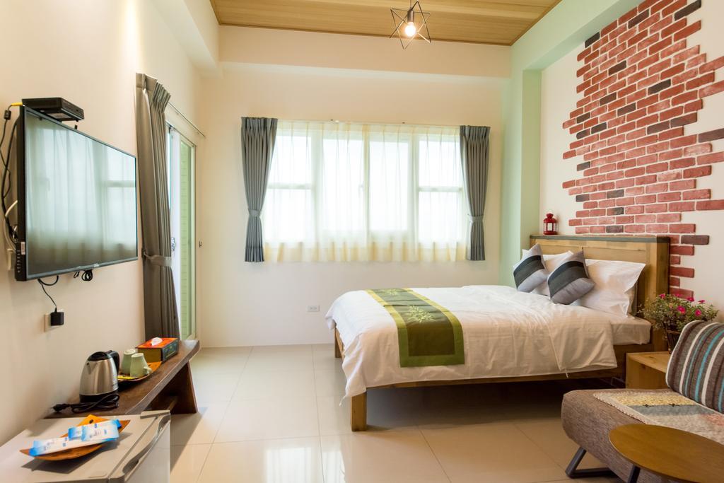 Fruit B&B Jiaoxi Bagian luar foto