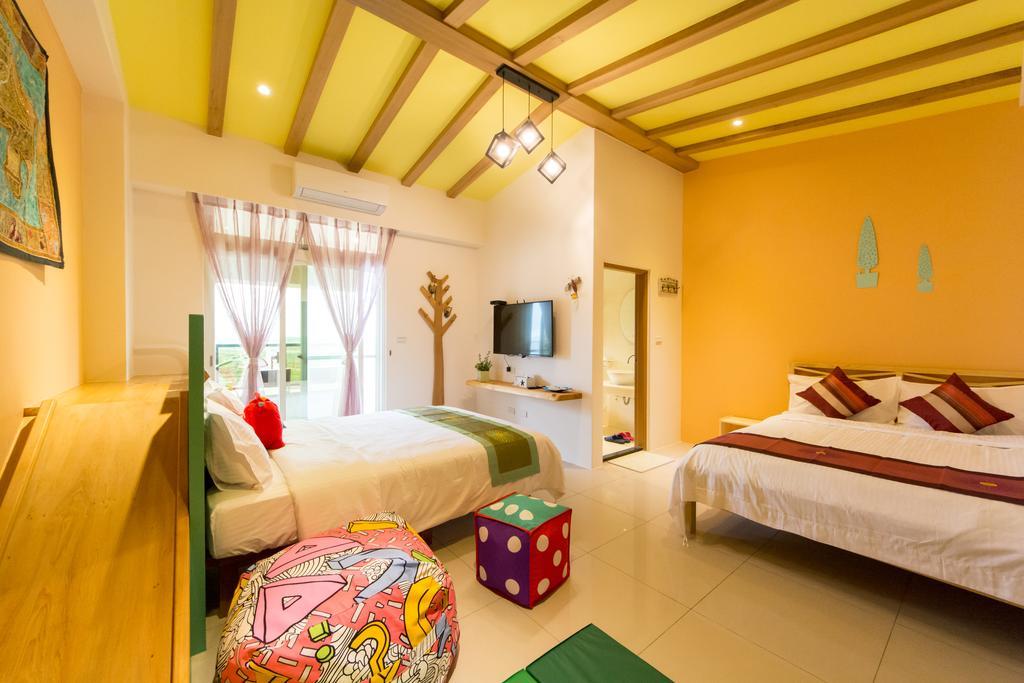 Fruit B&B Jiaoxi Bagian luar foto
