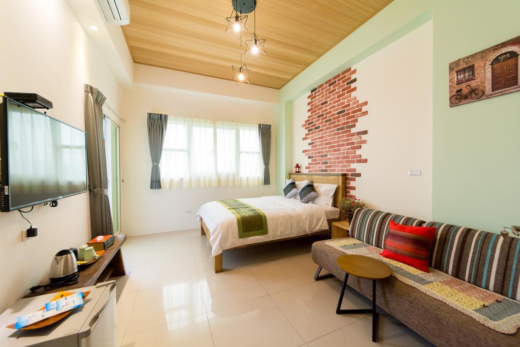 Fruit B&B Jiaoxi Bagian luar foto