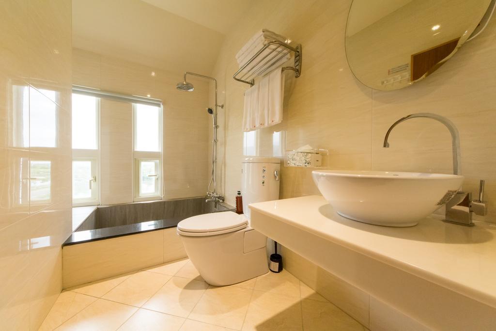 Fruit B&B Jiaoxi Bagian luar foto