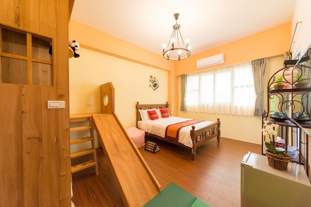 Fruit B&B Jiaoxi Bagian luar foto
