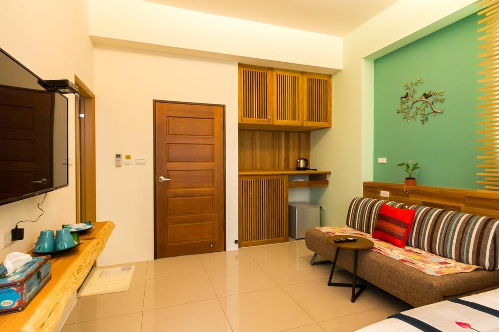 Fruit B&B Jiaoxi Bagian luar foto