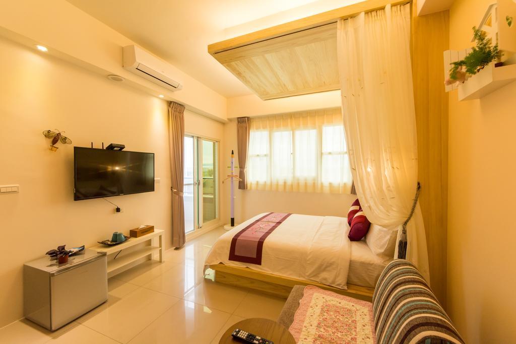 Fruit B&B Jiaoxi Bagian luar foto